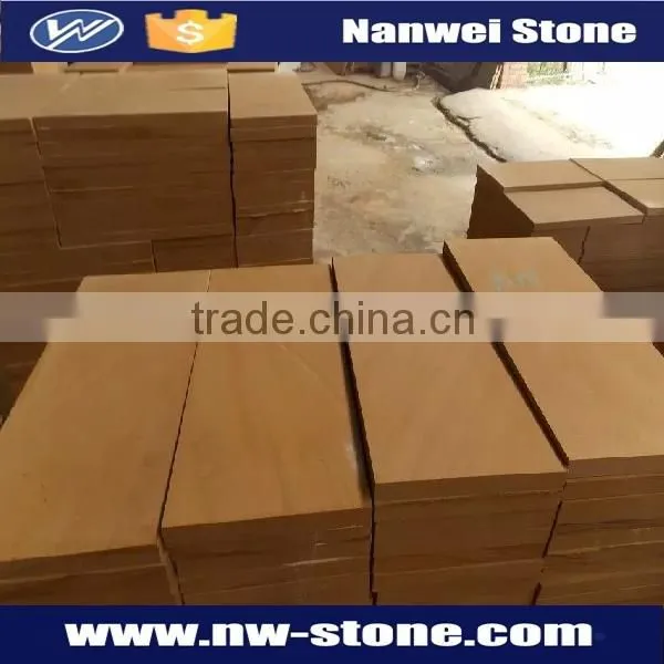 Yellow / Beige Sandstone,Bush Hammered Surface Finishing and Sandstone Type Mint Sandstone