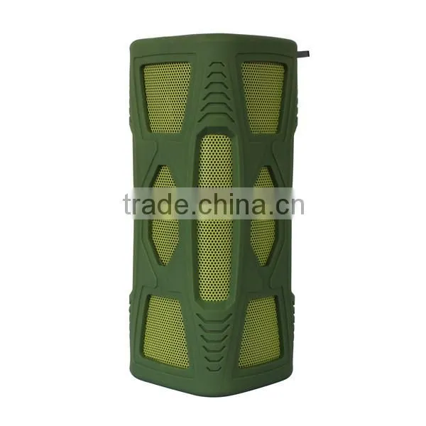 Outdoor 10W Stereo Bluetooth Speaker with Waterproof Shockproof Hands Free Phone Function