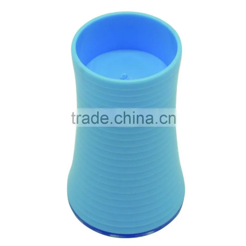 plastic bathroom accessory toothbrush holder with cover