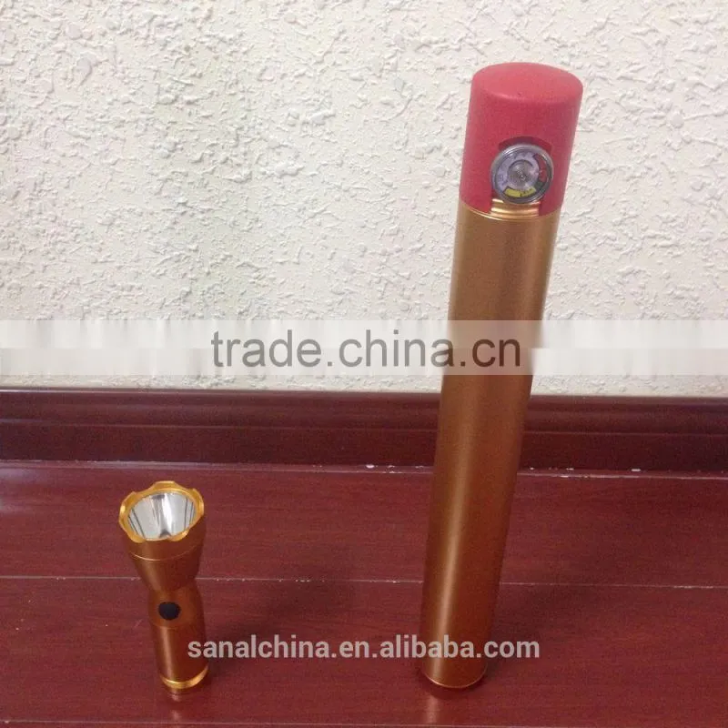 Small fire extinguisher with flash light