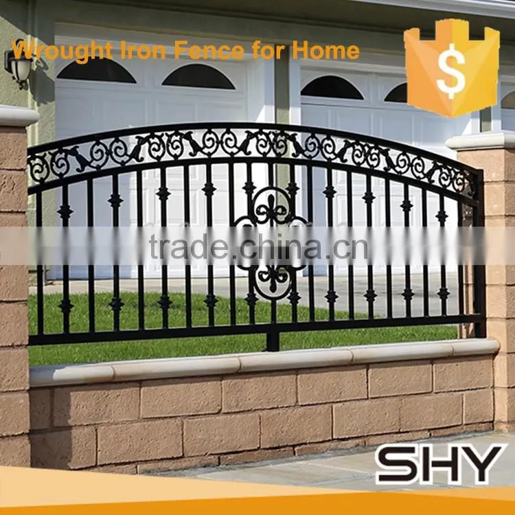 Simple morden metal fence / wrought iron fence