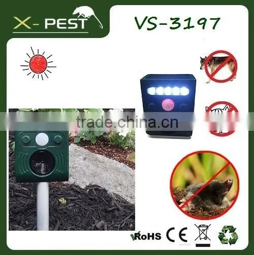 X-pest Signstek Solar Powered Wild Animal Repeller PIR Motion Activated Dogs Cats Deterrent