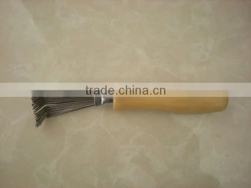 Brush Cleaning Comb