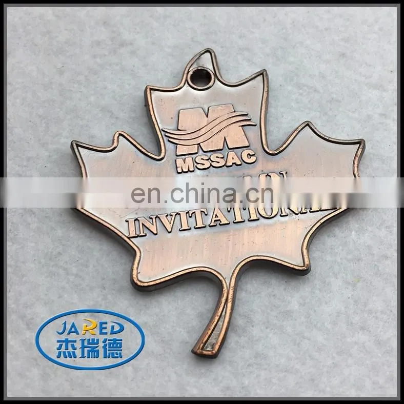 Promotional high quality button mapel leaf badge