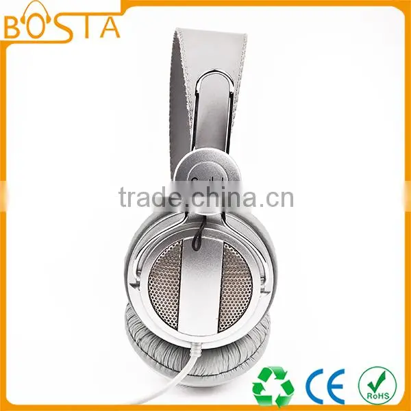 High tech fancy communication walkid talkie super bass coolest design silver headphones