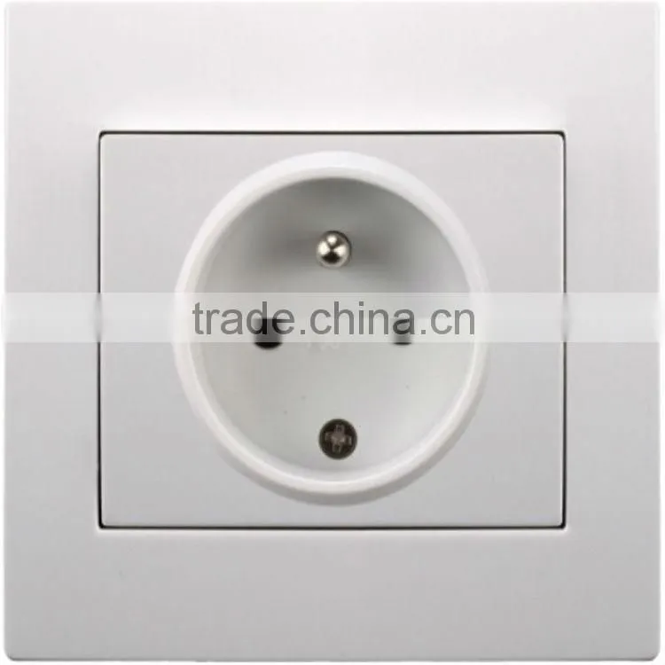 French Socket Hot Selling