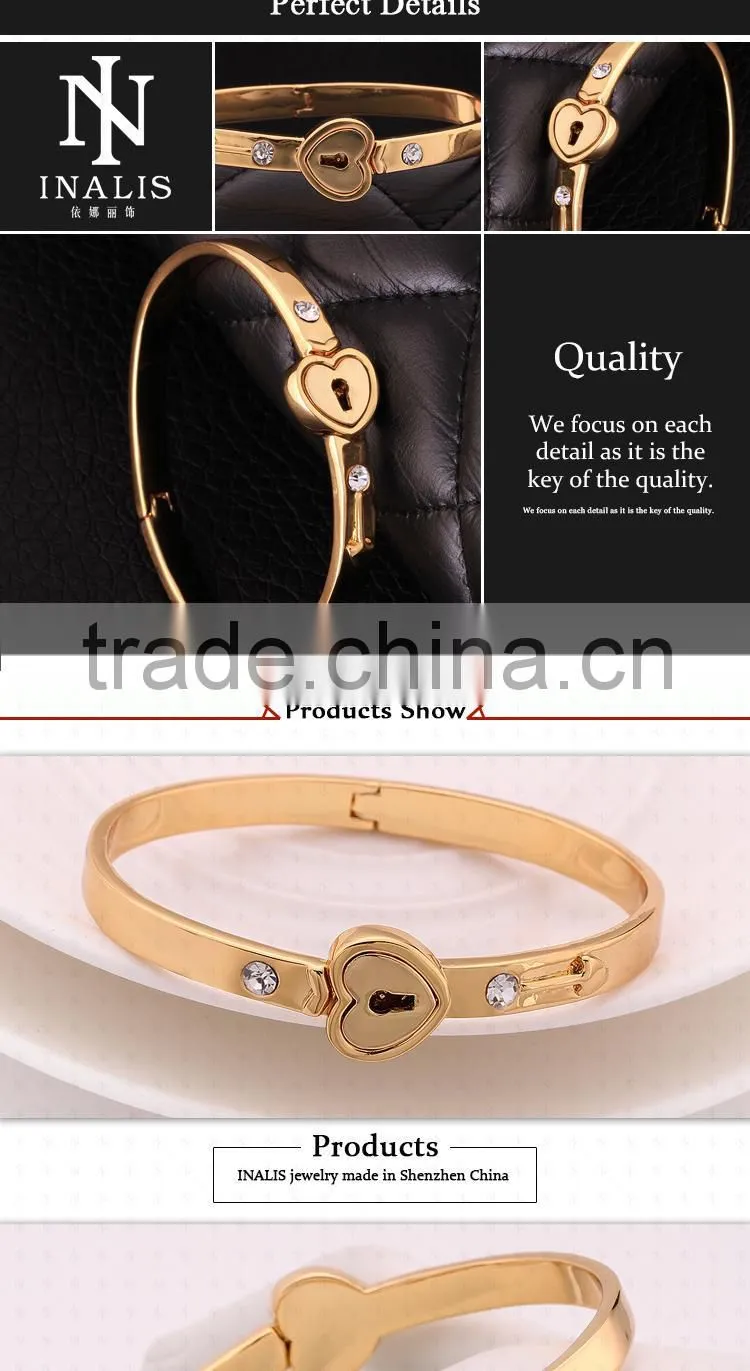 Exquisite Little Heart Design Innovative New European Style Gold Bangle Bracelets