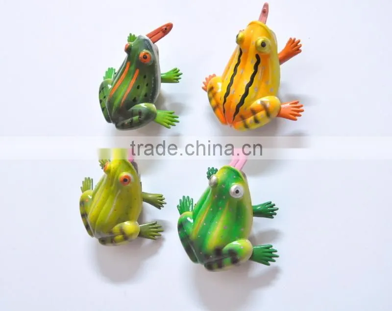 4 inch Plastic Frog Souvenir Fridge Magnet, Permanent Magnet, Magnete di Plastica Rana,Piquet de Jardin