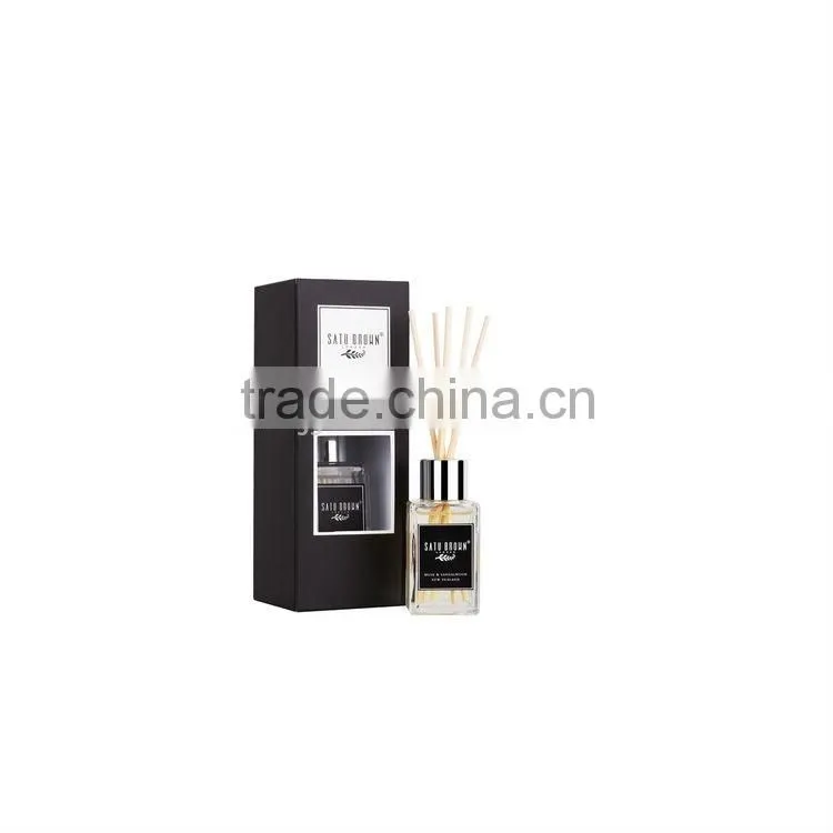 The Aluminum Cap Glass Bottle Of Delicate Reed Diffuser ,Perfume In Air Freshener