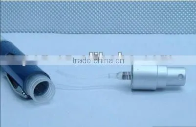 Plastic spray ball pen