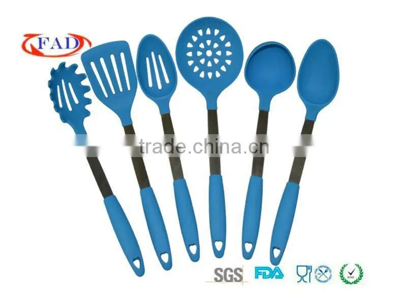 Set of 6 Pieces Heat Resistant silicone Kitchen Utensil