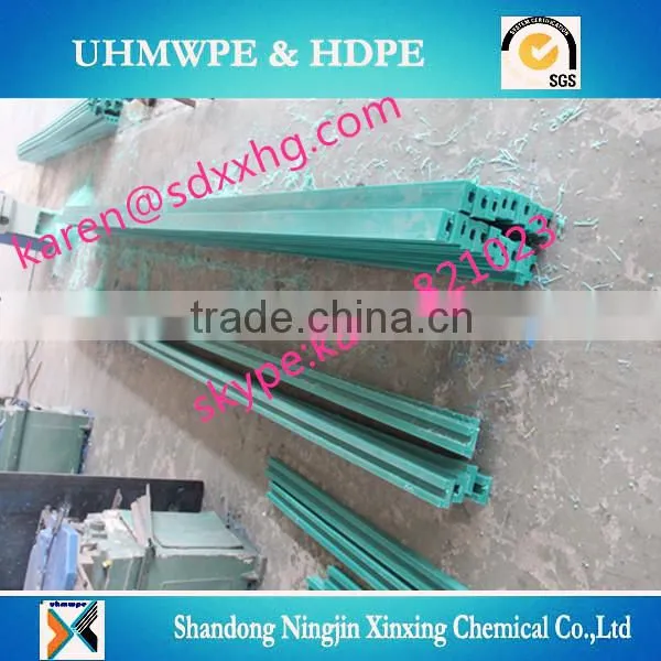 High impact PE chain guides for roller chains