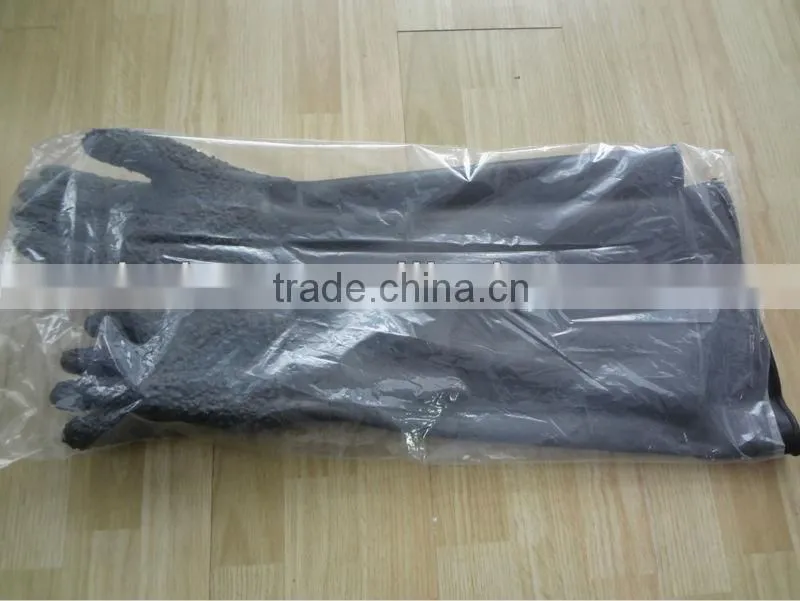 Thick sandblaster gloves