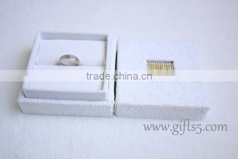 Unique creative ring boxes wedding ring bearer box with beaded name plate of W