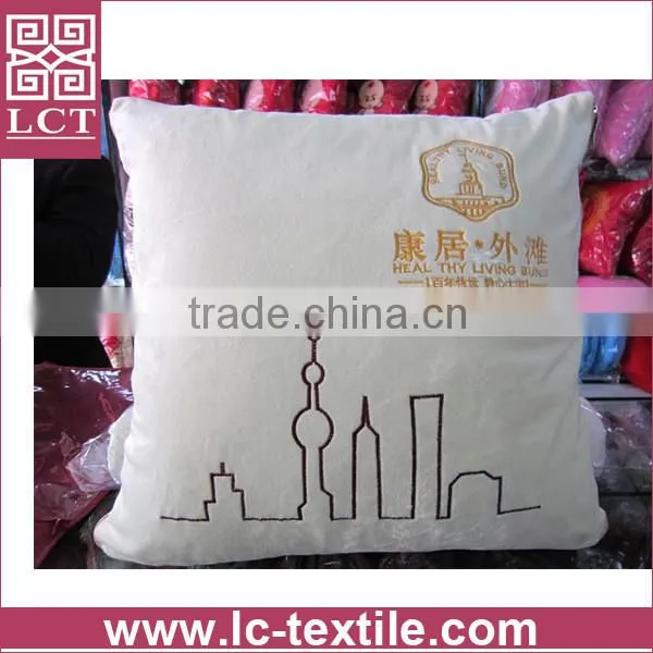 supply the highest cost-effective 100% soft and comfortable cheap pillow with custom logo embroidery for promotion(LCTP0075)