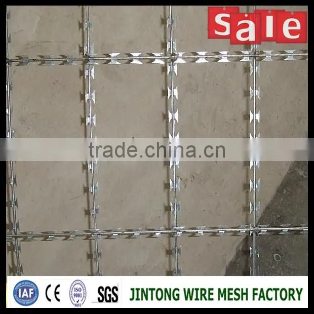 price razor barbed wire mesh