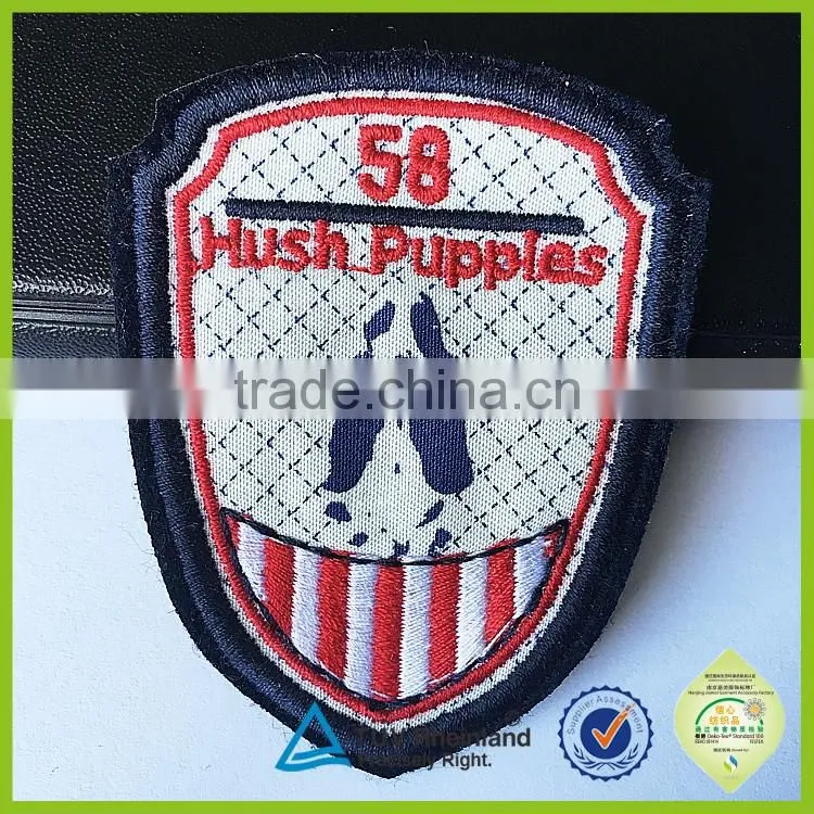 China professional supply Custom Embroidery brand patch for clothing
