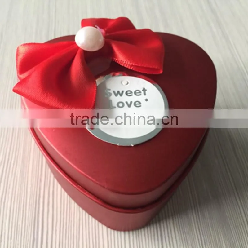 China Custom Iron Fancy Mini Gift Wedding Candy Box Wholesale