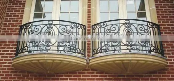 2013 Top-selling wrought iron balcony protection fencing