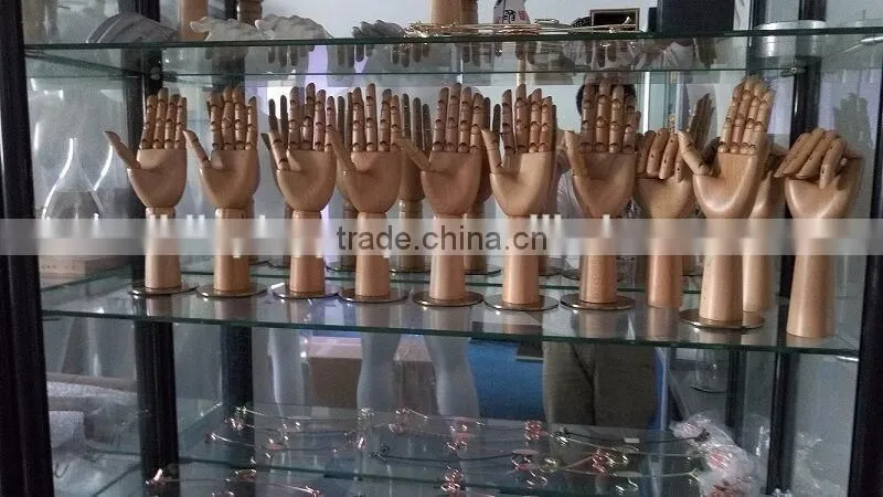Novelty Cartoon Joint Wooden Hand for Decoration,Lovely Jointed Mannequin Hand Wood Doll Collectible Toys Free Shipping
