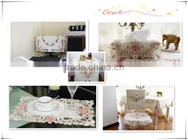 2015 New Design 100% Polyester Palace Retro Style Embroidered Table Cloth
