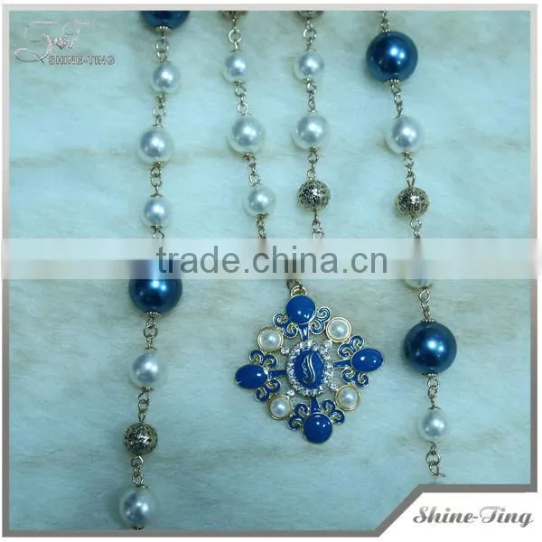 long chain navy blue pearl necklace with alloy pendant for women