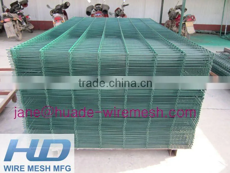 Pvc Coated Double Loop Wire Mesh Fence