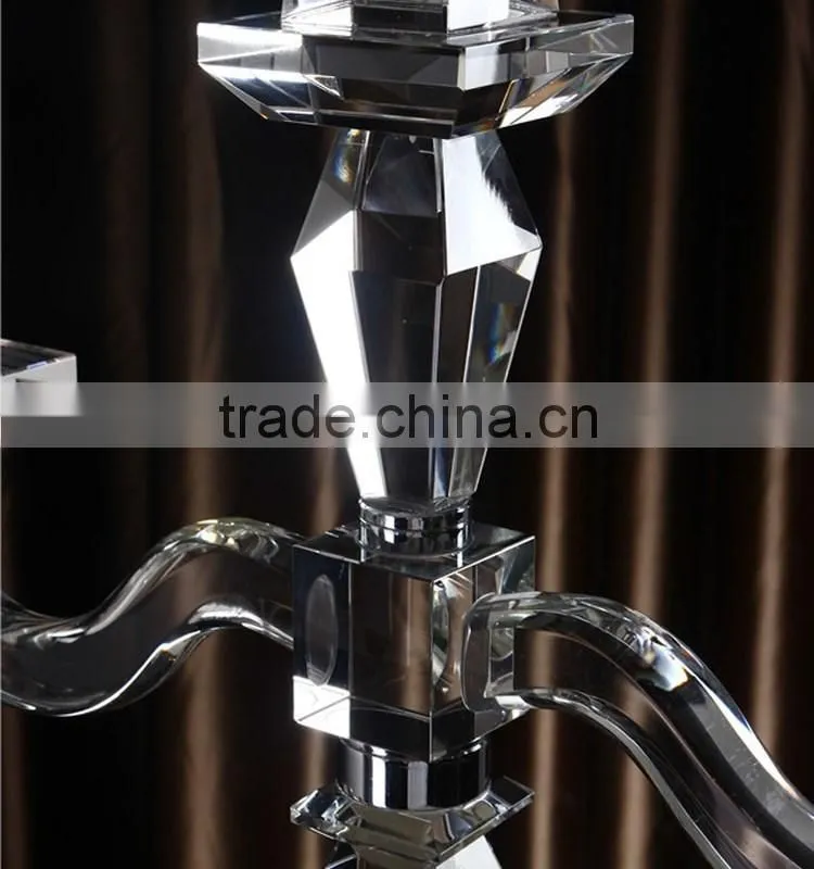 2016 special shape wedding crystal candelabra wholesale on sale