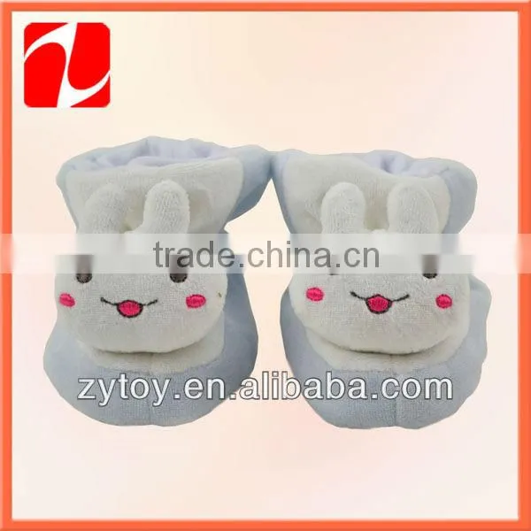 soft light weight plush shoes For babies in China shenzhen OEM