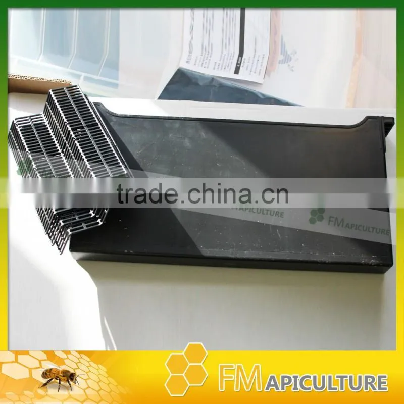 Bee keeping tools plastic bee feeder; 4KG bee feeder ; plastic bee feeder