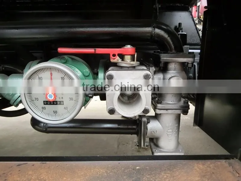 98hp 4X2 oil truck