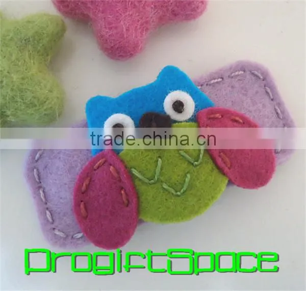 2017 No slip wool felt clip with candy cane made in China