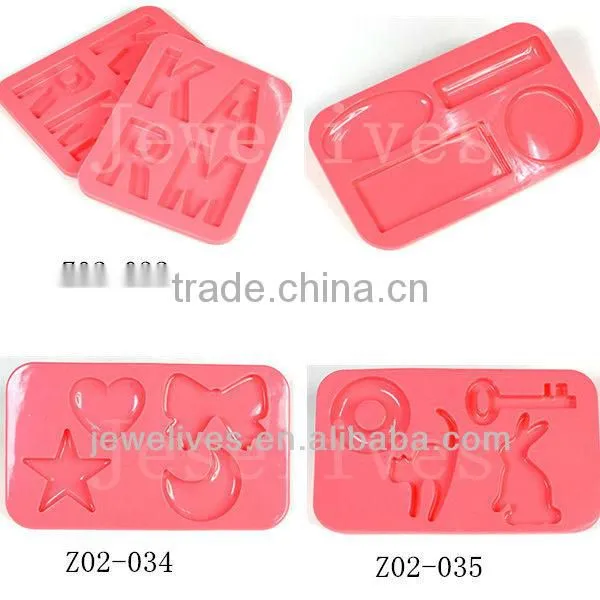 Unique bear shape silicone ice cube tray for Christmas