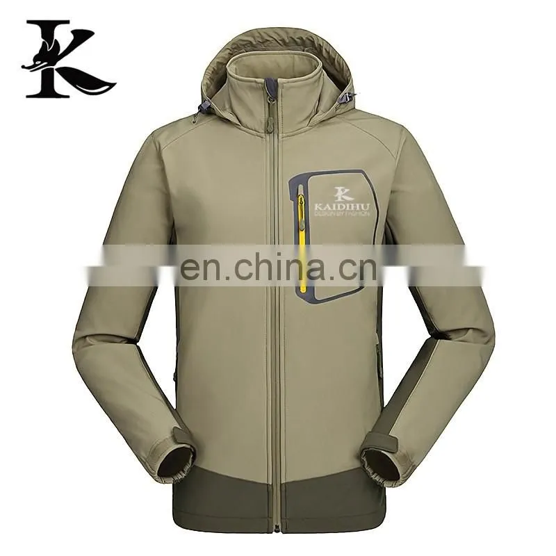 Wholesale outdoor mens hooded softshell jacket
