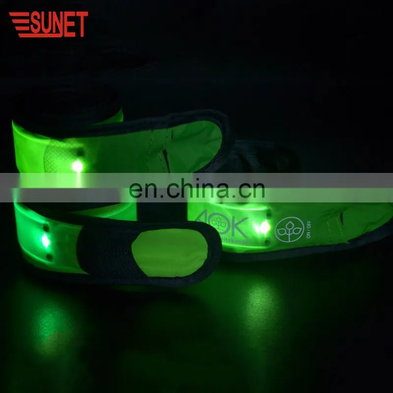 2018 Innovation Product Wholesale Sport Safety Snap Armbands led Slap Bracelets