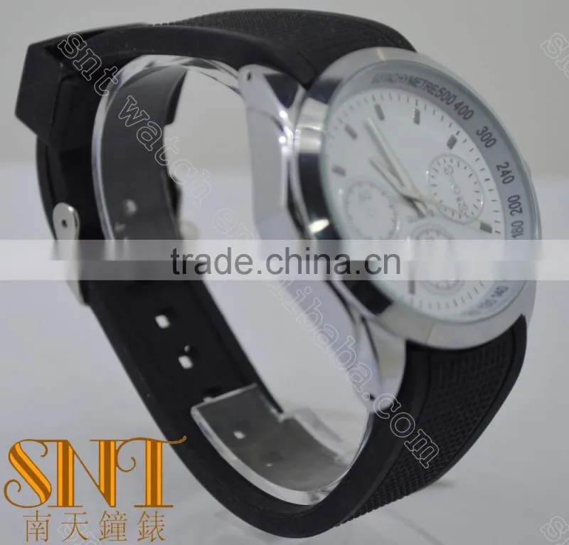 SNT-94111 have 3 chrono eyes high quality quartz watch