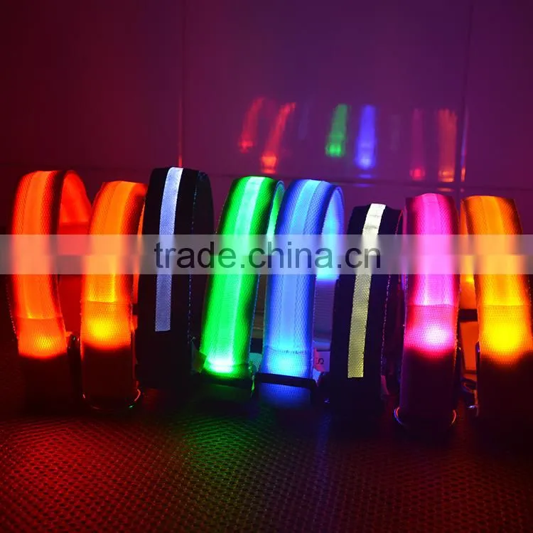 Wholesale LED Luminous Nylon Pet Dog Collars