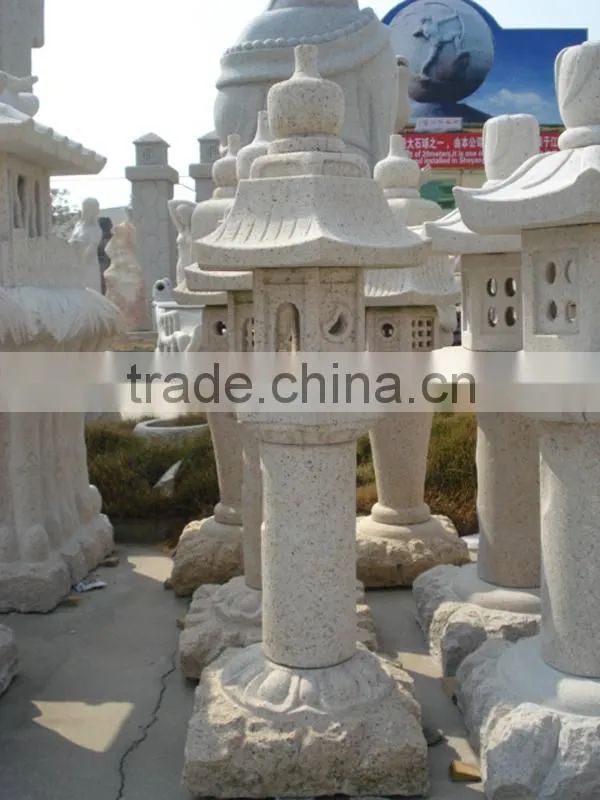 Natural style Japanese garden lantern