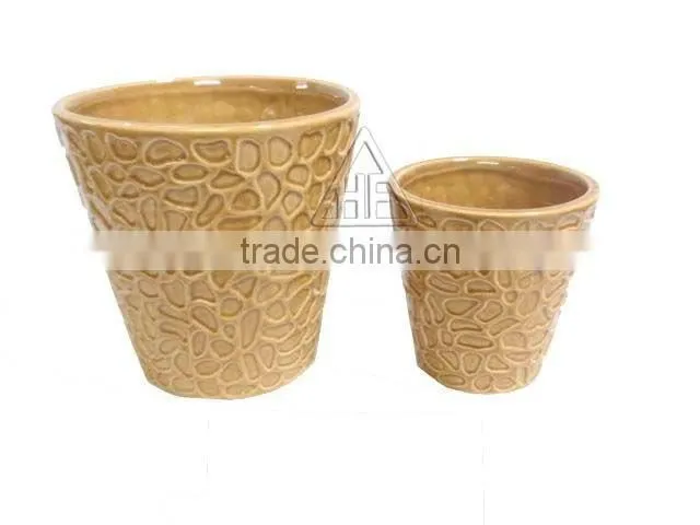 ceramic flower pot