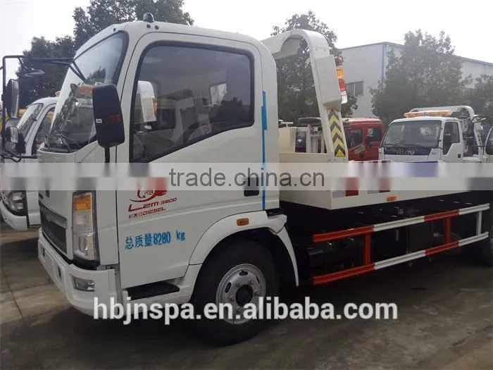 4*2 medium sized vehicle HOWO tow truck