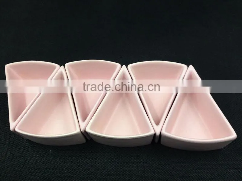 Triangle ceramic Plate Dish,Plate Dish,ceramic Plate Dish,ceramic Plate