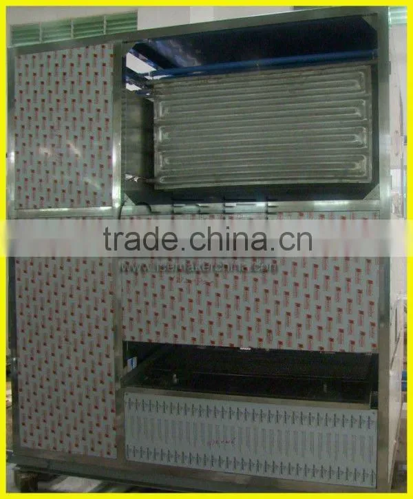 Industrial plate ice maker