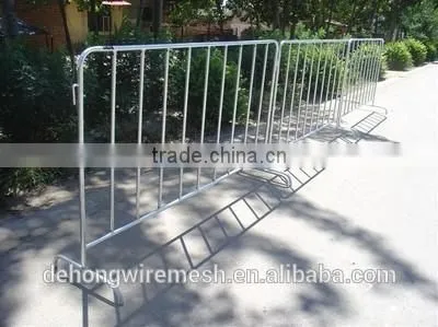 2 meters * 1 meter safety road barrier crowd control barrier traffic barrier for sale