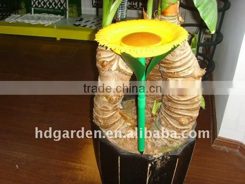 Sunflower plastic Bird baths