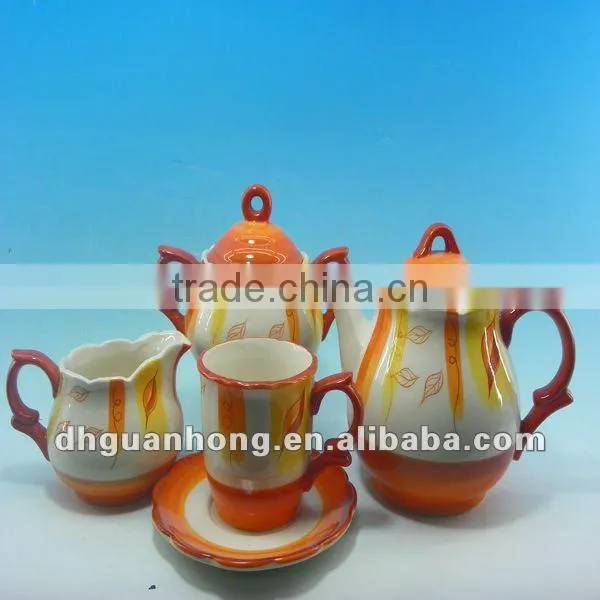 Ceramic cup with tea pot for dinnerware