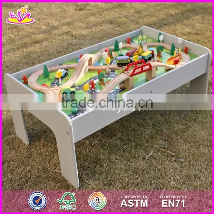 2017 Top fashion funny children activity toys wooden train tracks toys W04C066
