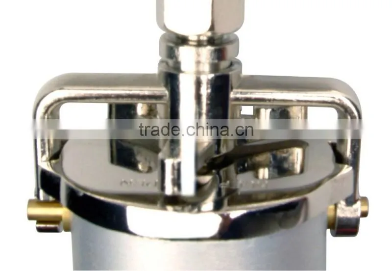 Touch up spray guns