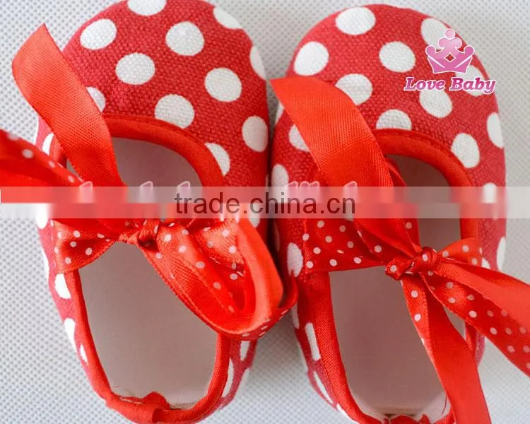 Latest style floral many cute color newborn orthopedic shoes for babies