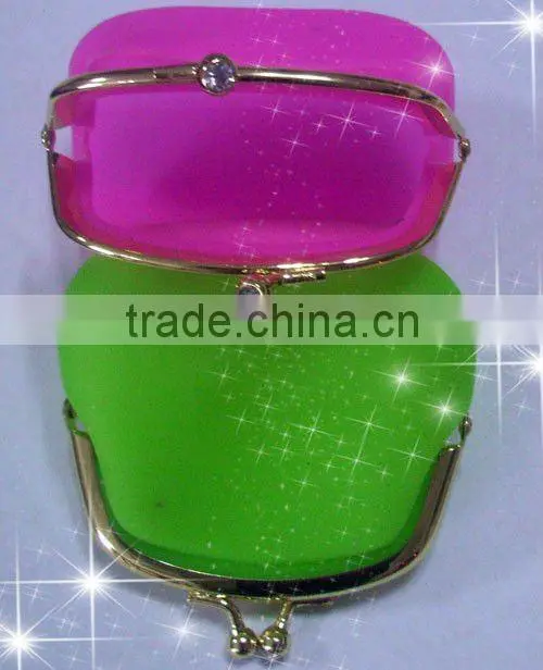Adorable Fashion Silicone Bags with chain