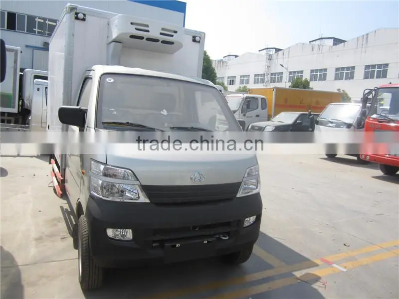 2ton gasoline small refrigerated van